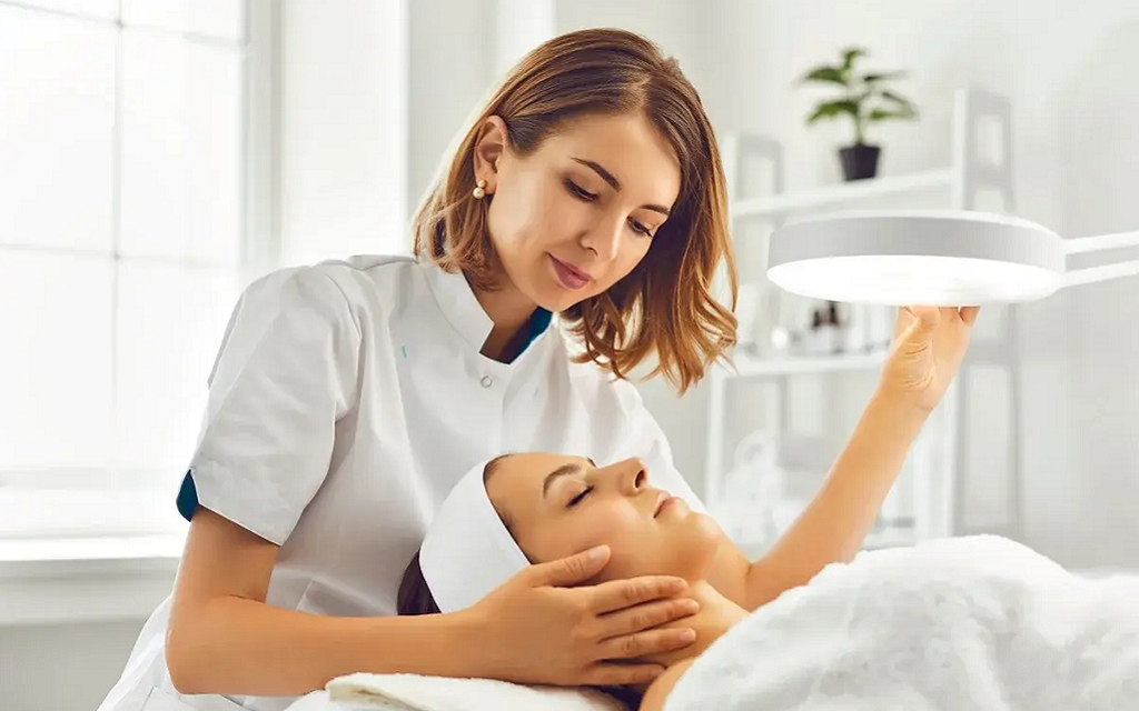 Cosmetologist in Islamabad