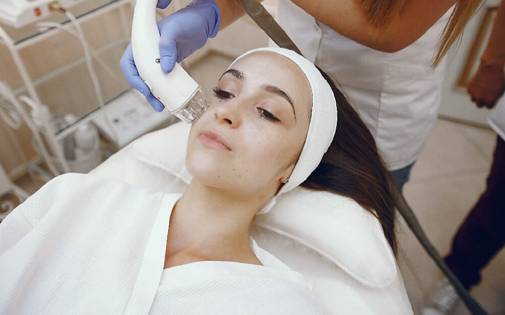 Best Center for Hydrafacial in Islamabad