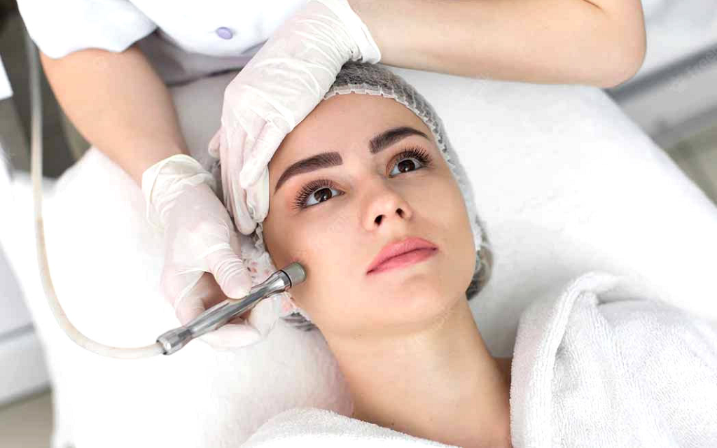 Can Hydrafacial Help with Skin Discoloration?