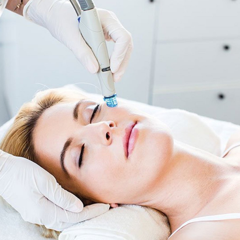 Does HydraFacial Whiten Skin